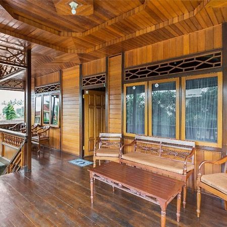 Villa Anjung Balak Cisarua Luaran gambar